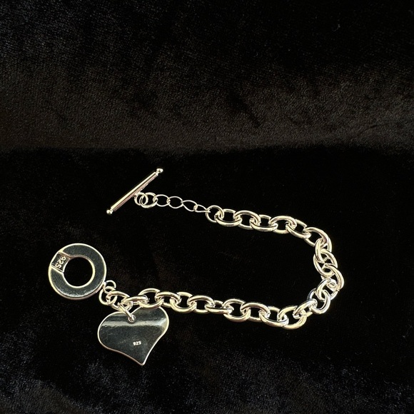 925 Sterling Silver Heart Bracelet - Picture 2 of 3
